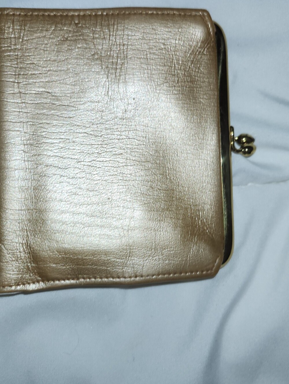St Thomas Vintage Gold Wallet 1950s - Picture 3 of 5